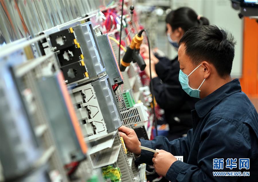 (来自一线的调查报告·图文互动)(3)抢出一个身位谋发展——河南许昌经济复苏见闻