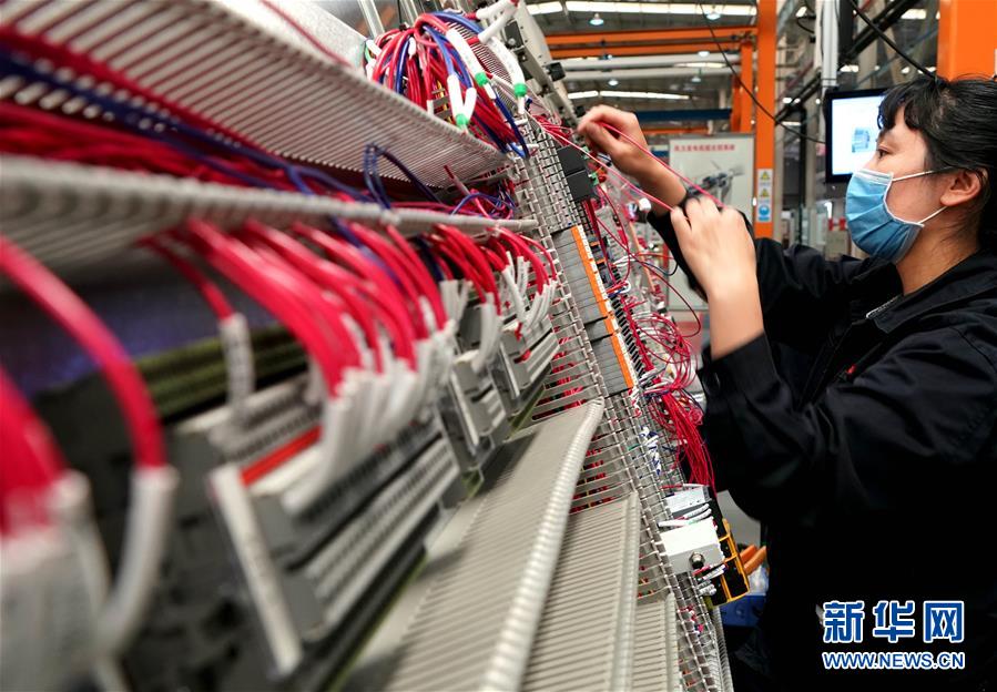 (来自一线的调查报告·图文互动)(4)抢出一个身位谋发展——河南许昌经济复苏见闻