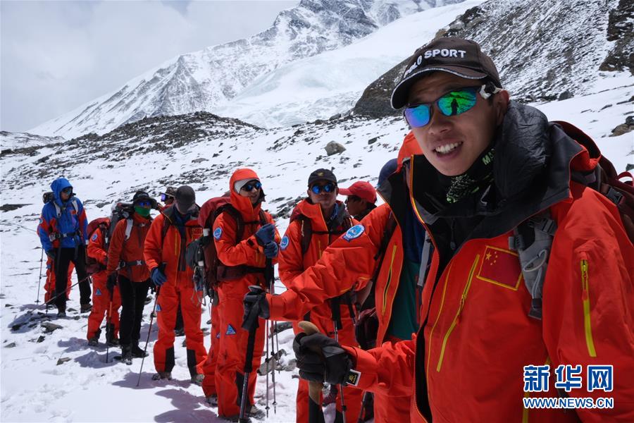 （2020珠峰高程测量）（4）2020珠峰高程测量登山队将分两批撤回大本营休整