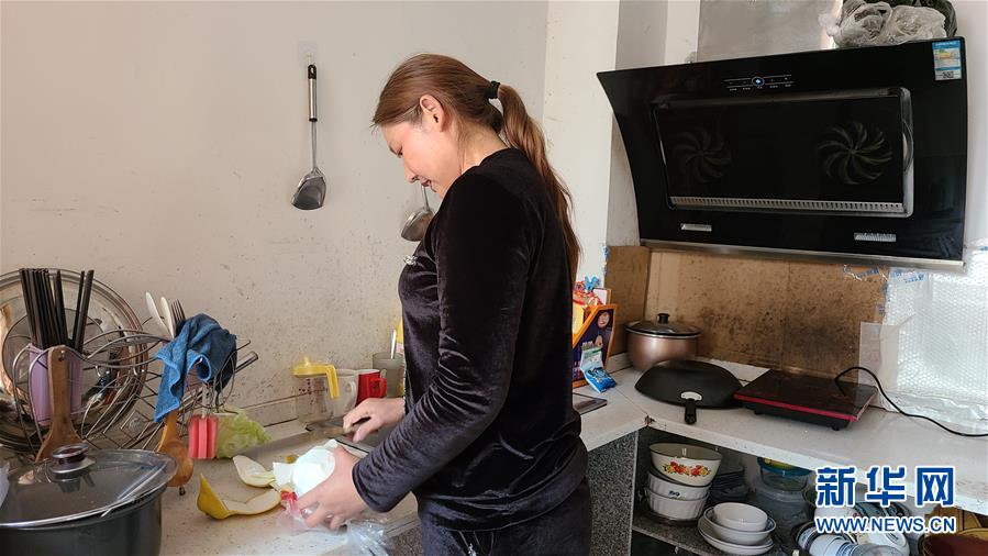 (决战决胜脱贫攻坚·图文互动)(2)三个土家女人见证一口刀村搬迁史