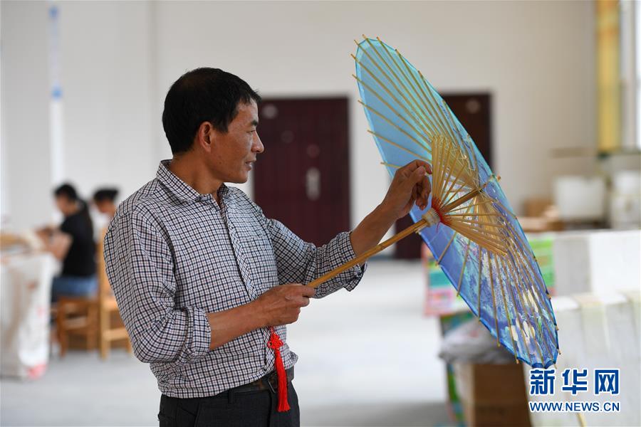 （决战决胜脱贫攻坚&middot;图文互动）（7）老手艺撑起&ldquo;脱贫伞&rdquo;