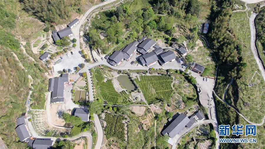 (新华全媒头条·图文互动)(9)习近平的扶贫故事