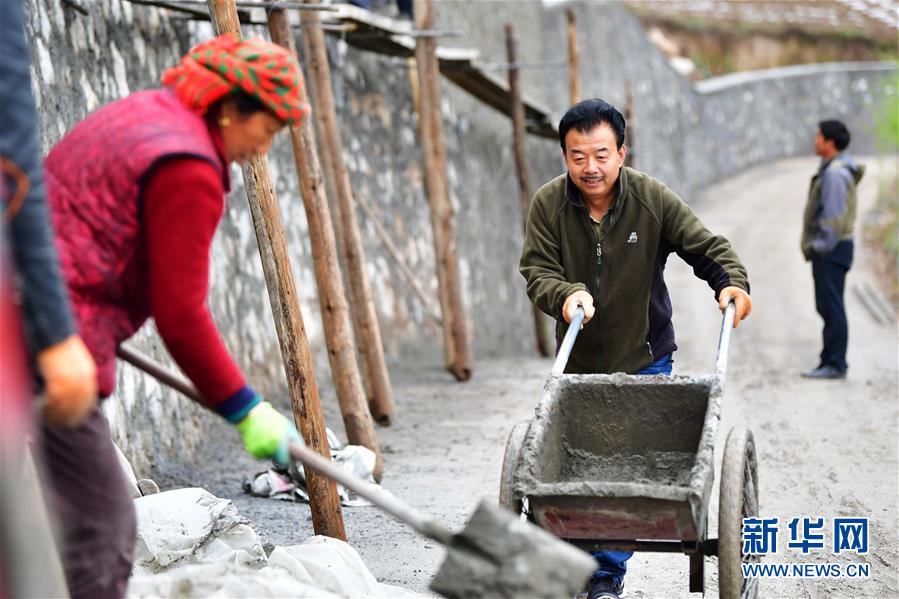 (新华全媒头条·图文互动)(22)习近平的扶贫故事