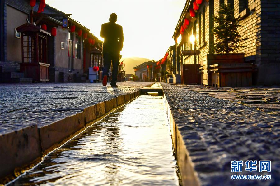 （社会）（7）从&ldquo;穷窝窝&rdquo;到风景区&mdash;&mdash;吕梁小山村&ldquo;搬&rdquo;出新未来