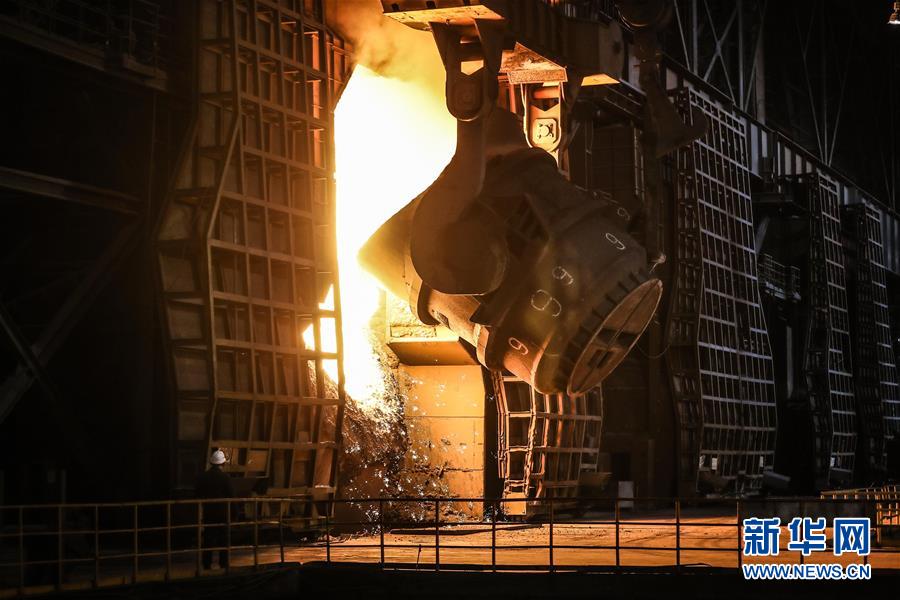 （新华全媒头条&middot;两会特别报道&middot;图文互动）（3）齐心协力 砥砺奋进&mdash;&mdash;2020年全国两会凝聚起决战决胜的强大力量