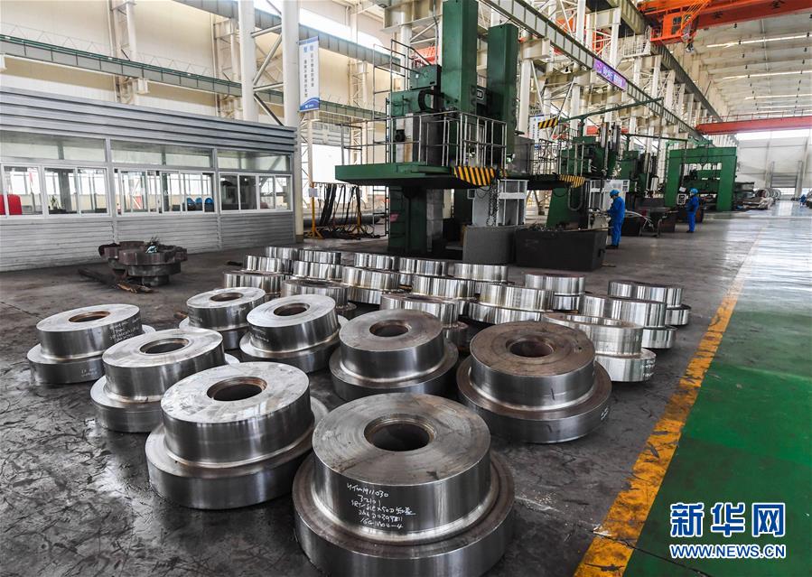 （新华全媒头条&middot;两会特别报道&middot;图文互动）（4）齐心协力 砥砺奋进&mdash;&mdash;2020年全国两会凝聚起决战决胜的强大力量