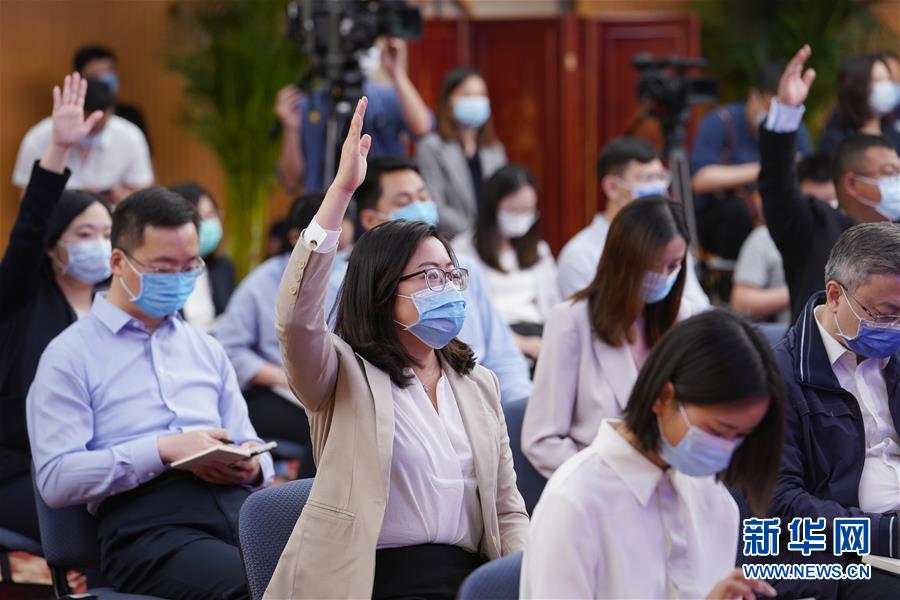 (两会)(6)国务委员兼外交部长王毅就中国外交政策和对外关系回答中外记者提问