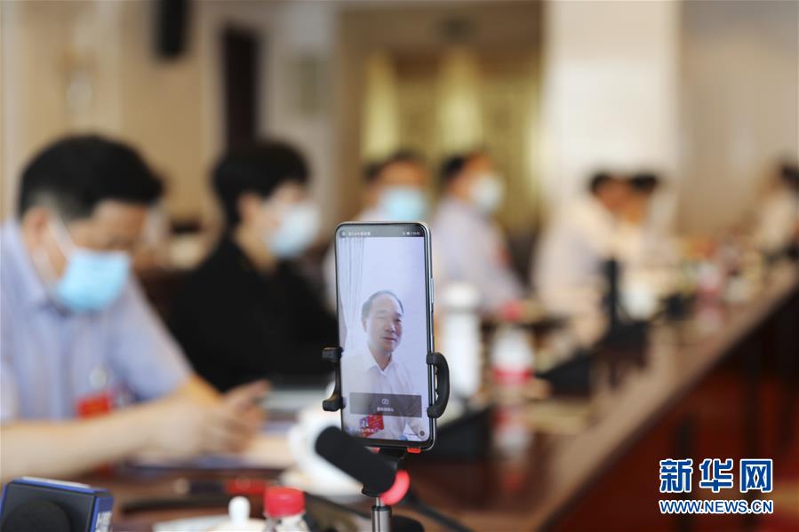 (听民意 汇民智·图文互动)“带题主播”新上线 “旁听”民意不缺席——人大会议创新“旁听”形式记事