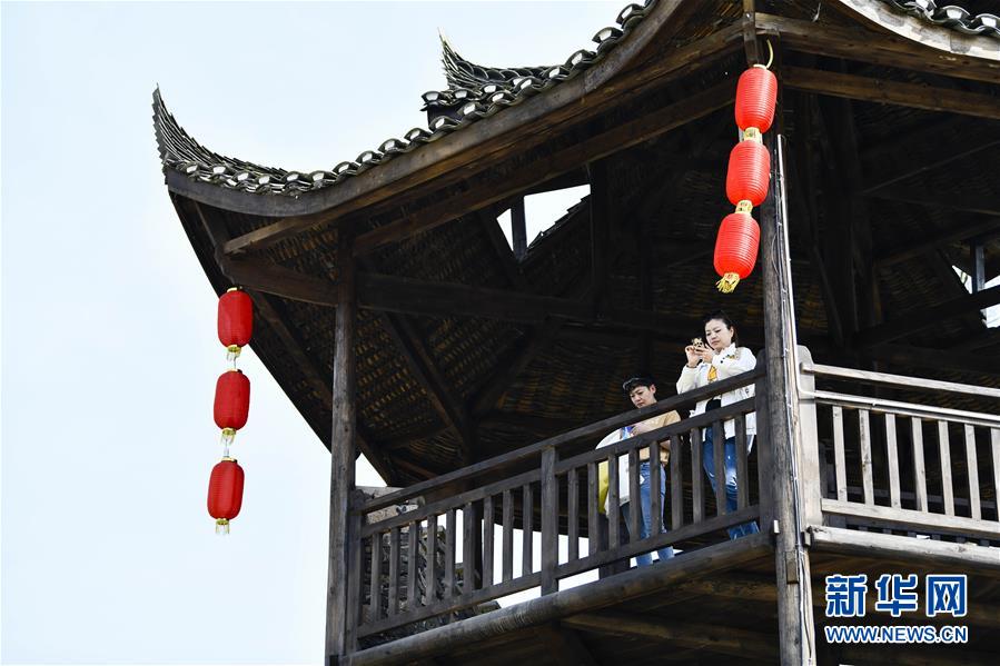 (新华全媒头条·图文互动)(20)从人民中汲取磅礴力量——习近平总书记同出席2020年全国两会人大代表、政协委员共商国是纪实