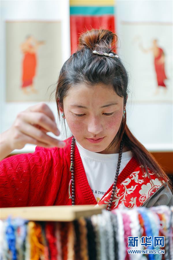 (图文互动)(11)雪山草地展新貌——四川阿坝州脱贫奔小康纪实