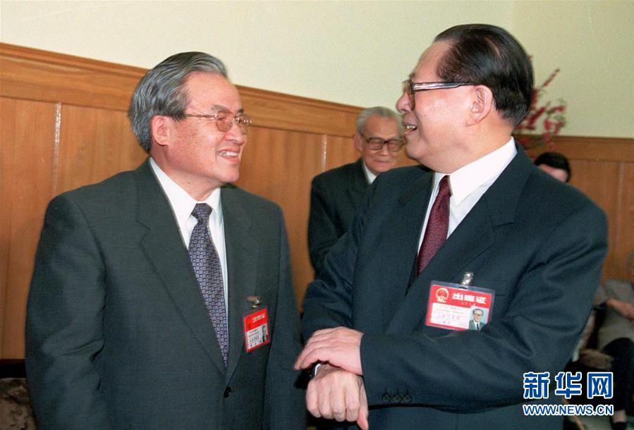 (时政)(1)曹志同志生平照片