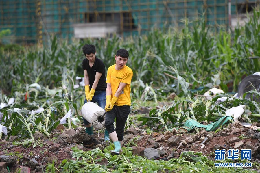 (防汛抗洪·图文互动)(8)为了让我们的城市不停摆——汛情下的千年古城安徽歙县直击