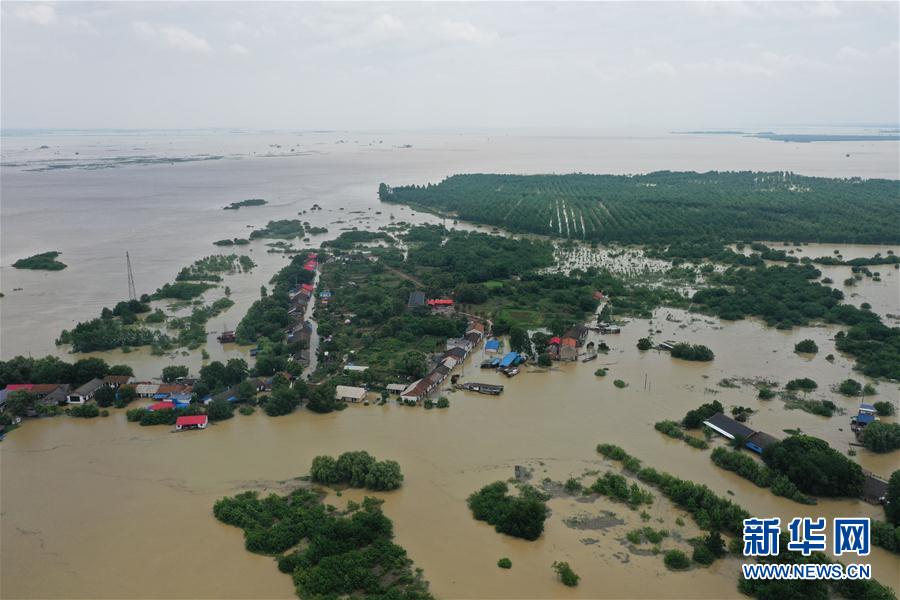 (防汛抗洪·图文互动)(4)鏖战南洞庭