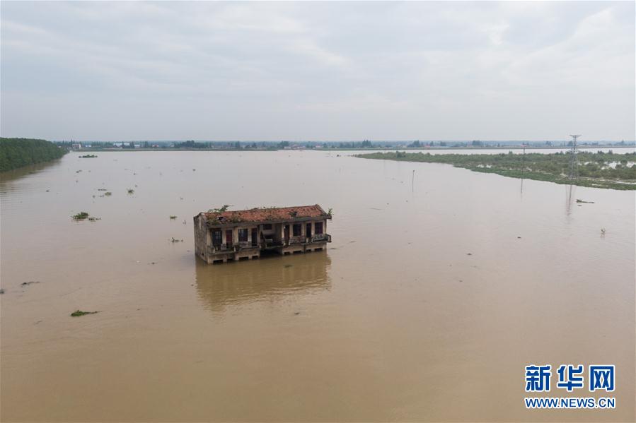 (防汛抗洪·图文互动)(5)鏖战南洞庭
