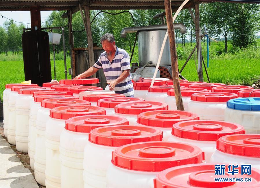 (图文互动)(2)小酒坊再酿新生活