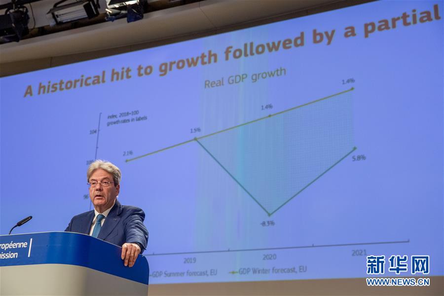 （国际&middot;图文互动）（13）特稿：穿越寒暑 无问西东&mdash;&mdash;写在新冠疫情构成&ldquo;国际关注的突发公共卫生事件&rdquo;半年之际