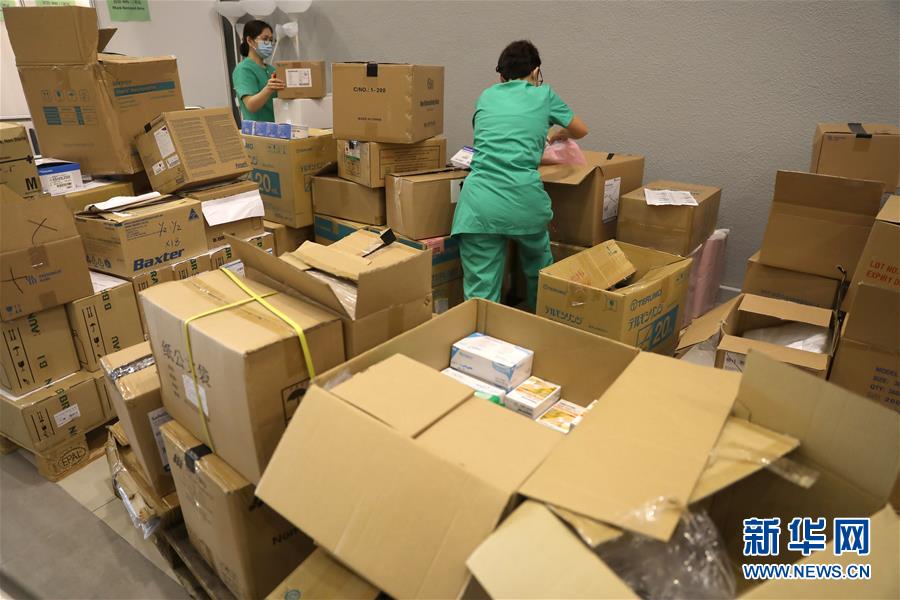 （图文互动）（10）特写：探访香港&ldquo;方舱医院&rdquo;