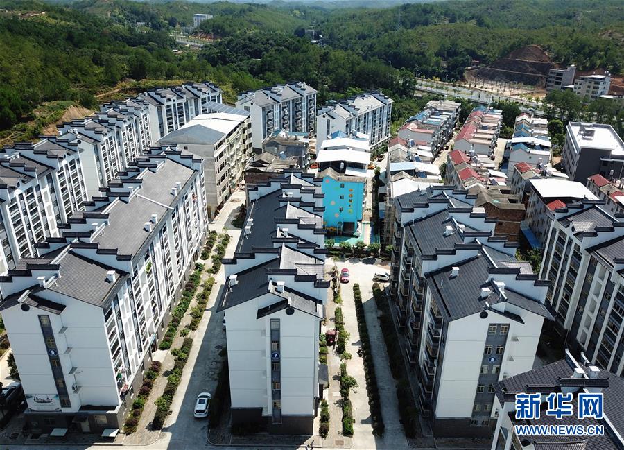 (走向我们的小康生活·图文互动)(4)“红土地”越来越红火——福建老区苏区发展新貌掠影