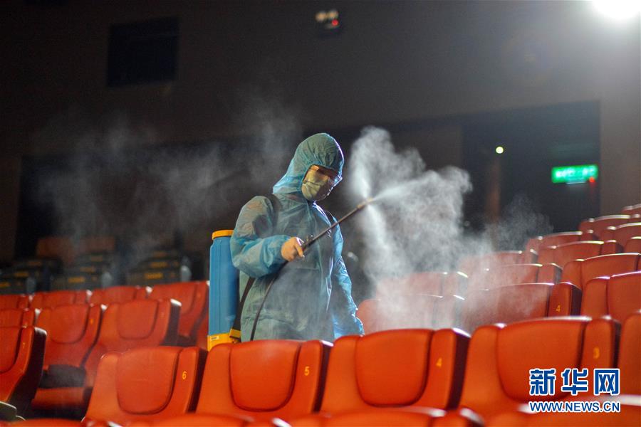 (新华全媒头条·图文互动)(4)世界抗疫之战的启示——写在2020年全球新冠确诊病例达2020万之际