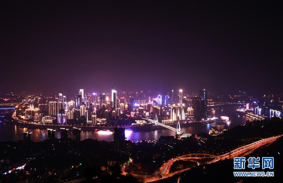 (新华全媒头条·走向我们的小康生活·图文互动)(2)大城大乡的“幸福协奏曲”——重庆推动高质量发展创造高品质生活纪事