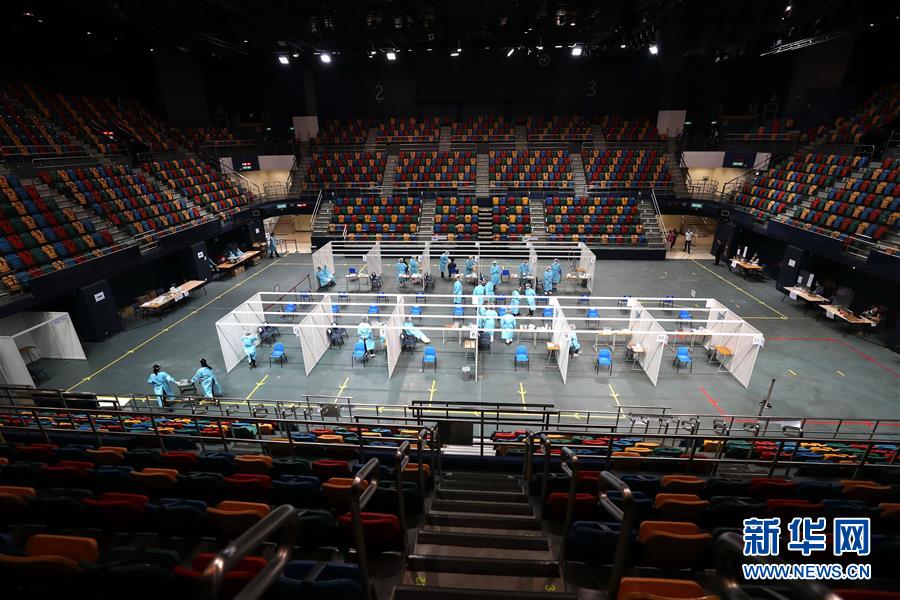 (图文互动)(1)“身为医护人员一分子,应该出来帮忙”——参与新冠病毒社区检测的香港医护人员速写