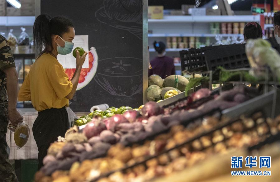 (热点鲜报·图文互动)(3)网传云南瑞丽“全城买菜、超市搬空”?谣言!