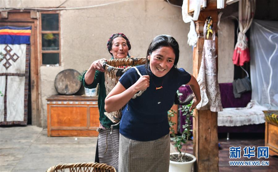 （决战决胜脱贫攻坚&middot;图文互动）（3）从卖菜&ldquo;小保姆&rdquo;到农家乐&ldquo;老板&rdquo;&mdash;&mdash;其美拉姆的创业路