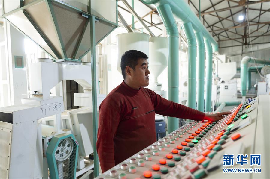 (全面建成小康社会“百城千县万村调研行”·图文互动)(6)“土改第一村”的小康路