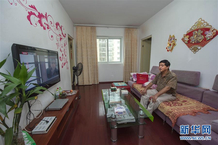 （习近平的小康故事&middot;新华网&middot;图文互动）（5） &ldquo;让全体人民住有所居&rdquo;&mdash;&mdash;习近平和百姓安居的故事