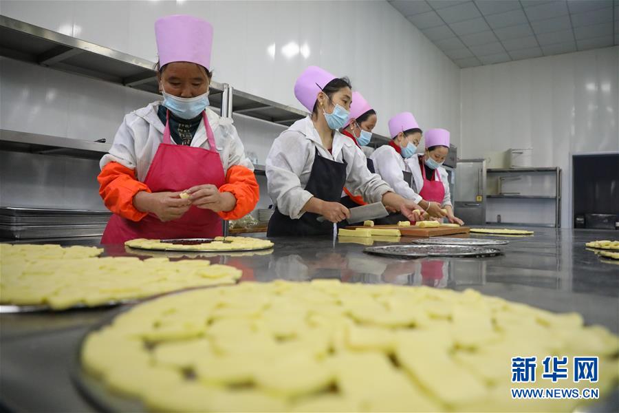 （决战决胜脱贫攻坚）（2）甘肃东乡：布楞沟村&ldquo;换新颜&rdquo;