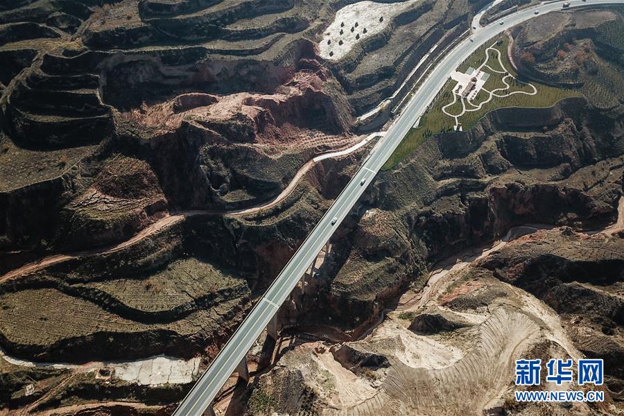 （决战决胜脱贫攻坚）（4）甘肃东乡：布楞沟村&ldquo;换新颜&rdquo;