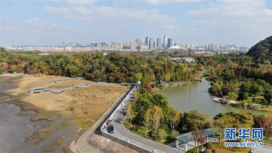 （图文互动）（2）这篇大文章，越写越精彩&mdash;&mdash;习近平总书记江苏考察激励各地坚定走可持续发展之路