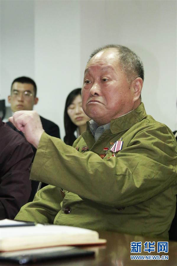 (纪念抗美援朝70周年·图文互动)带去一包糖果 装回一袋奖章——记志愿军老战士林志洲