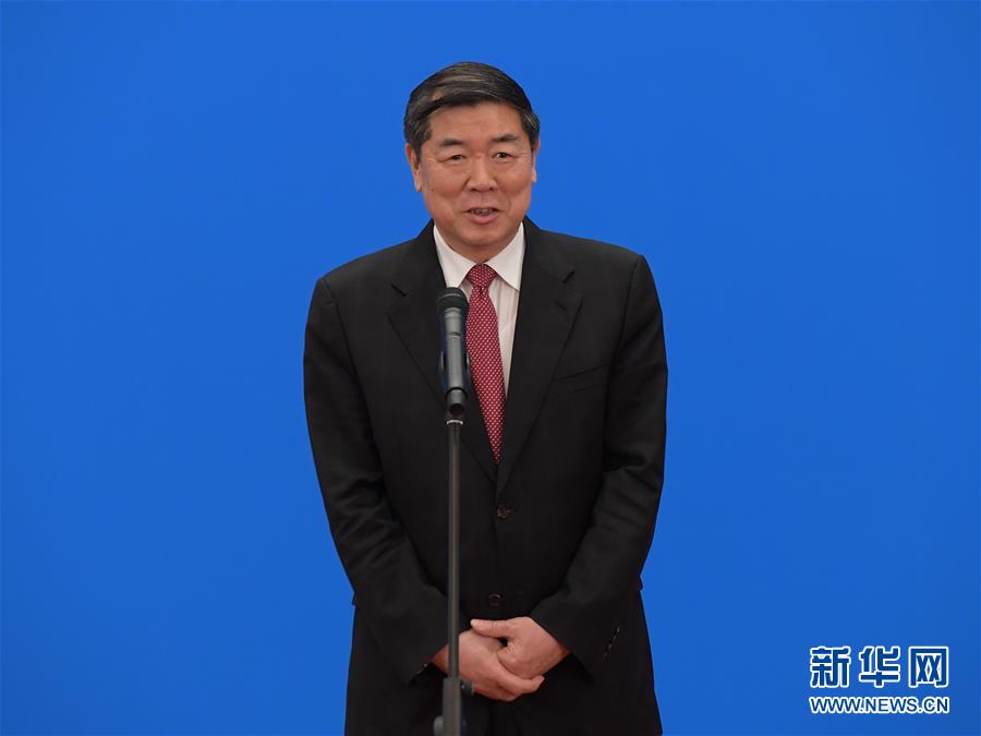 （两会&middot;人大开幕&middot;XHDW）（7）采访部长