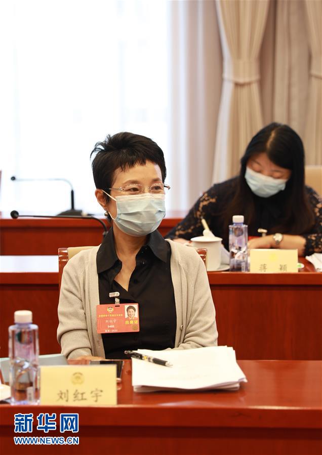 （两会综合报道&middot;图文互动）（1）履职尽责汇聚中国力量&mdash;&mdash;来自全国政协十三届三次会议分组审议现场的报告