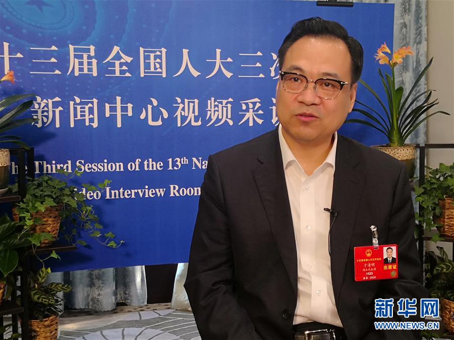 （两会&middot;热点画报）（13）代表委员聚焦国家公共卫生安全建设