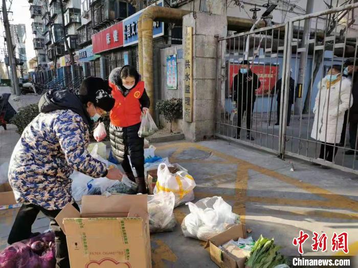 å¾ä¸ºç³å®¶åºä¸çº¿å·¥ä½è
为å±
æ°æå¡ããèå
æ æ