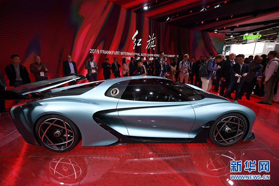 (新华全媒头条·图文互动)(13)中国道路越走越宽广——社会主义中国实践启示录