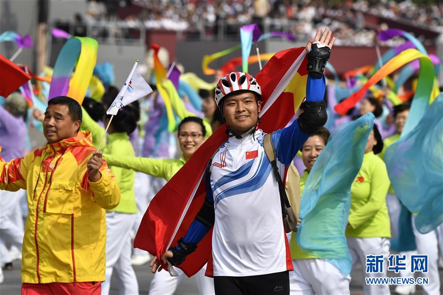 （国庆70周年&middot;庆祝大会）庆祝中华人民共和国成立70周年大会在京隆重举行