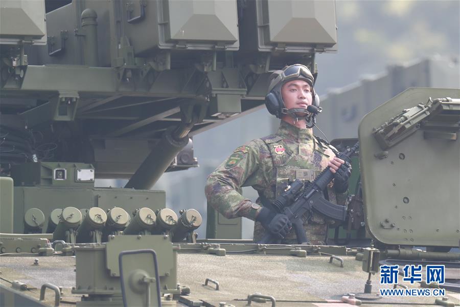 （新华视界&middot;国庆70周年&middot;庆祝大会）庆祝中华人民共和国成立70周年大会在京隆重举行