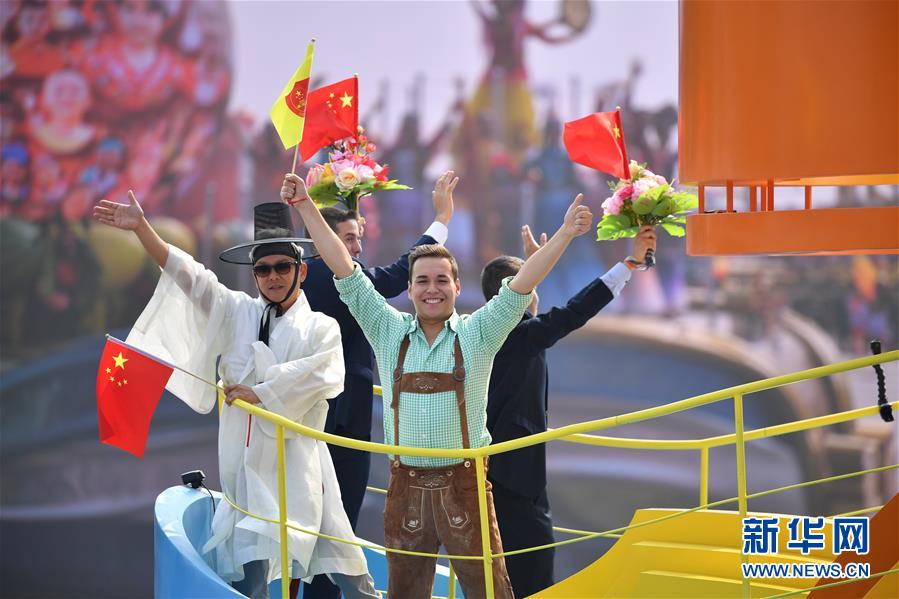 （国庆70周年&middot;庆祝大会）庆祝中华人民共和国成立70周年大会在京隆重举行