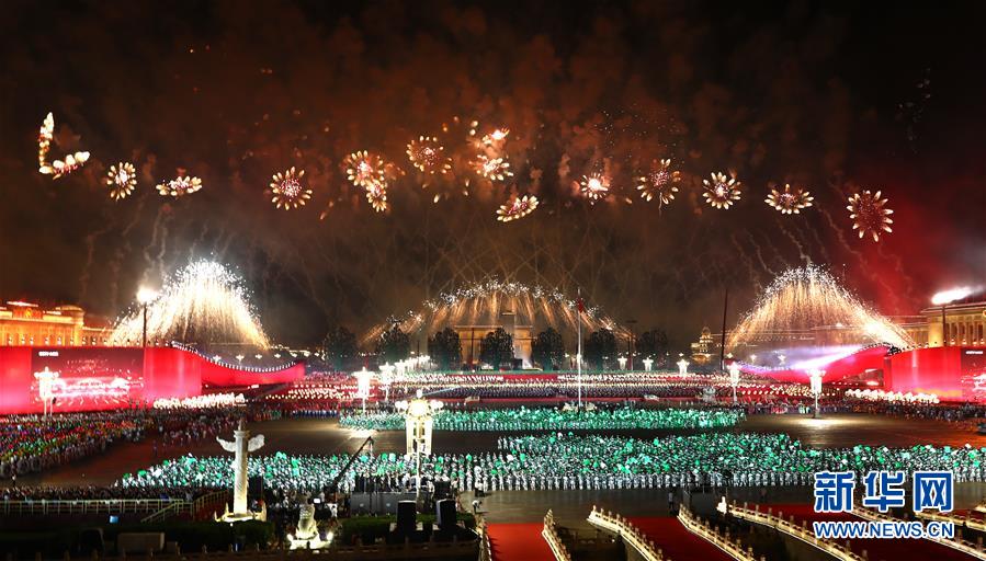 （国庆70周年&middot;联欢活动）庆祝中华人民共和国成立70周年联欢活动在京举行