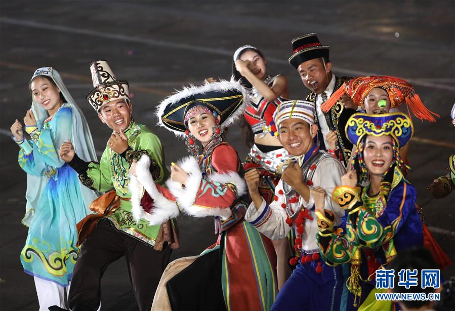 （国庆70周年&middot;联欢活动）庆祝中华人民共和国成立70周年联欢活动在京举行