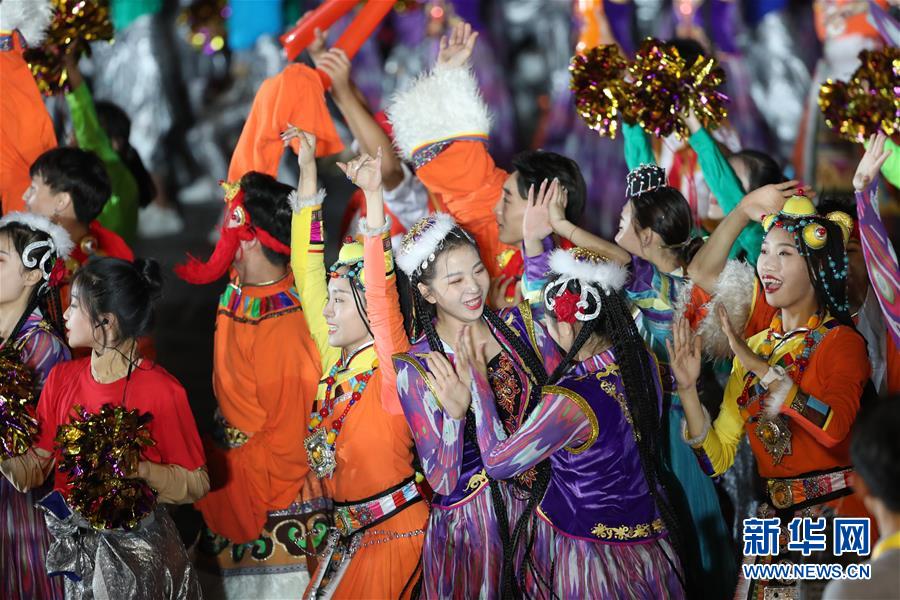 （国庆70周年&middot;联欢活动）庆祝中华人民共和国成立70周年联欢活动在京举行