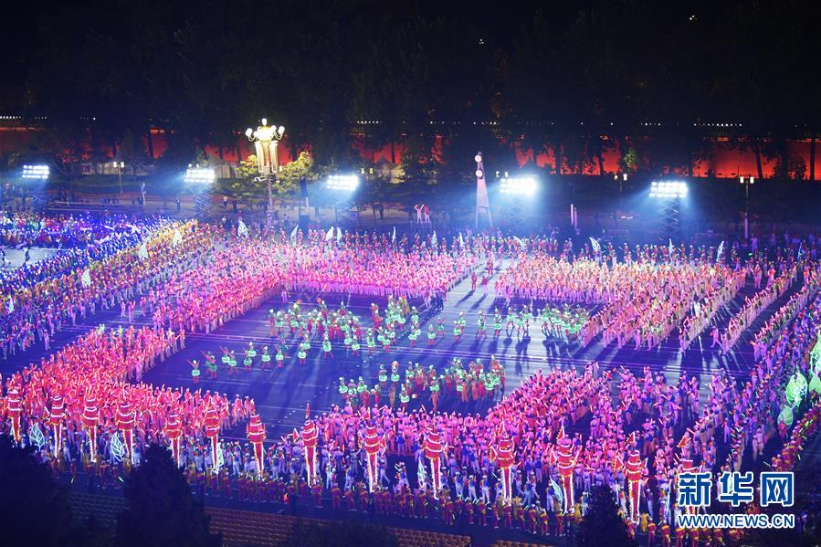 （国庆70周年&middot;联欢活动）庆祝中华人民共和国成立70周年联欢活动在京举行
