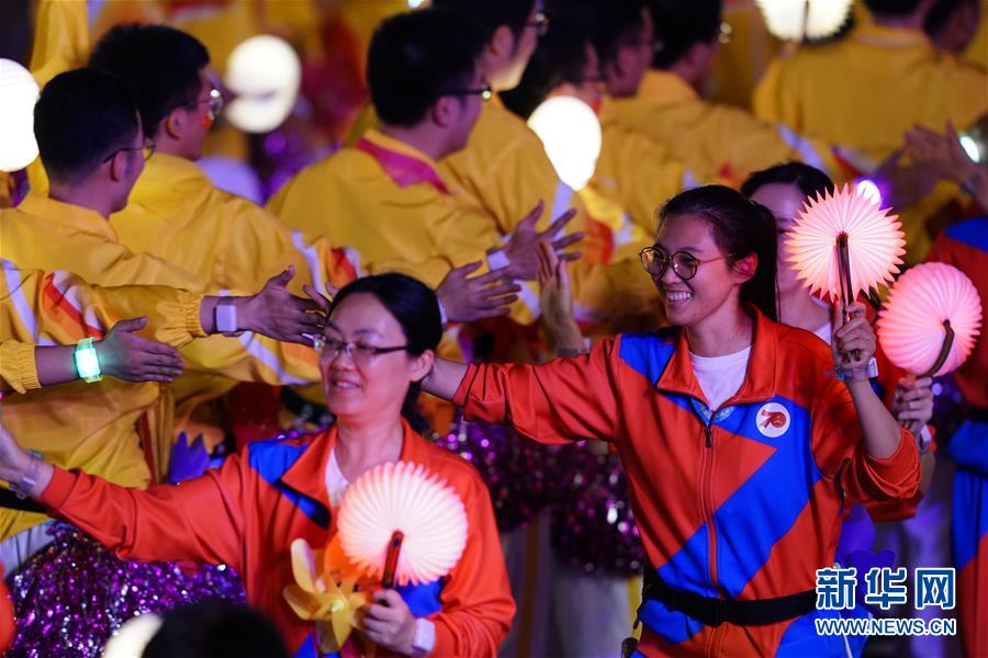（国庆70周年&middot;联欢活动）庆祝中华人民共和国成立70周年联欢活动在京举行