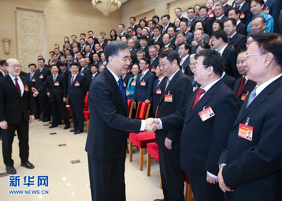 汪洋会见海协会第四届理事会第一次会议全体代