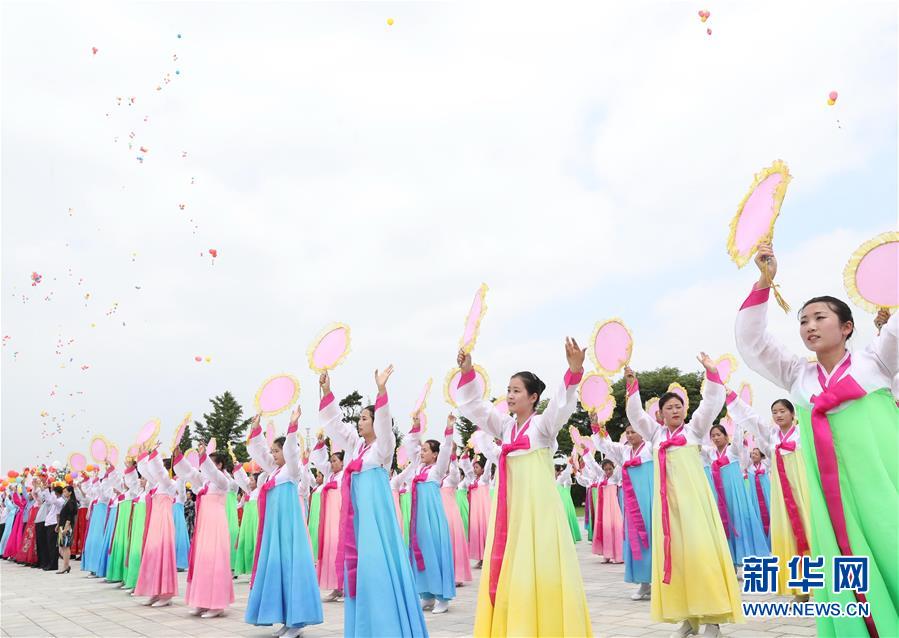 （XHDW）（1）朝鲜民众热烈欢迎习近平