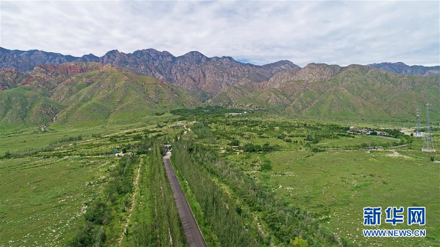 (新华全媒头条·图文互动)(5)为了美丽的绿水青山——习近平总书记考察生态文明建设回访