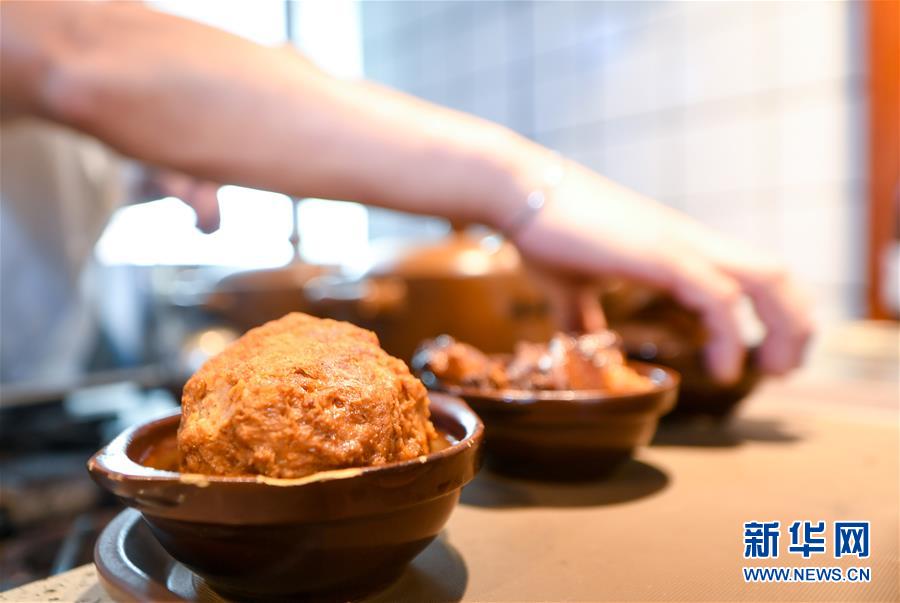 (在习近平新时代中国特色社会主义思想指引下——新时代新作为新篇章·习近平总书记关切事·图文互动)(7)珍惜盘中餐,狠刹浪费风——各地积极行动坚决制止餐饮浪费